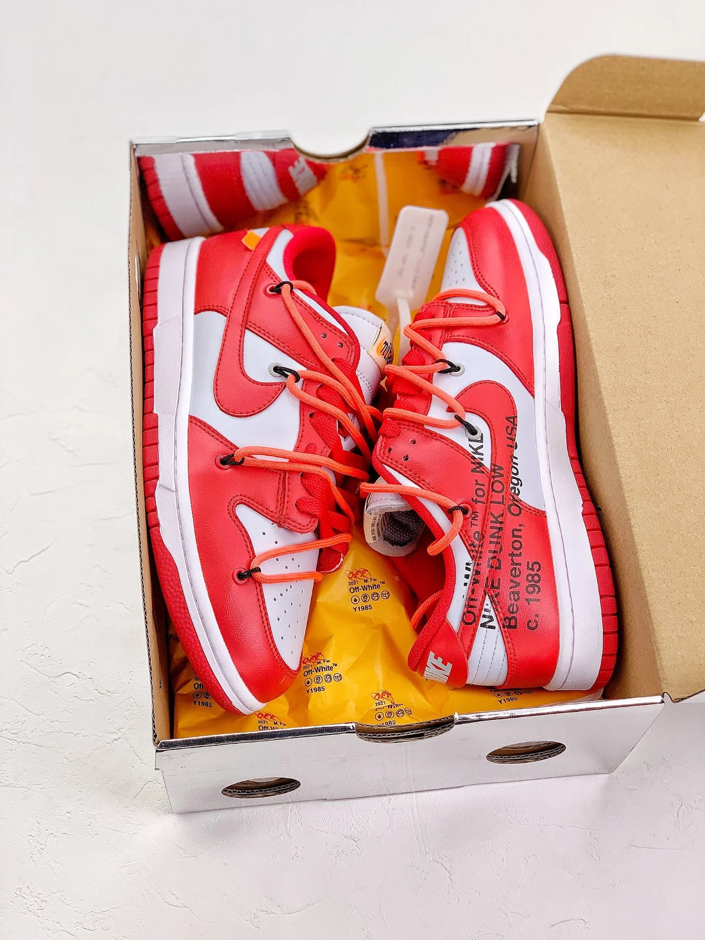 Dunk Low X OW University Red - Image 3