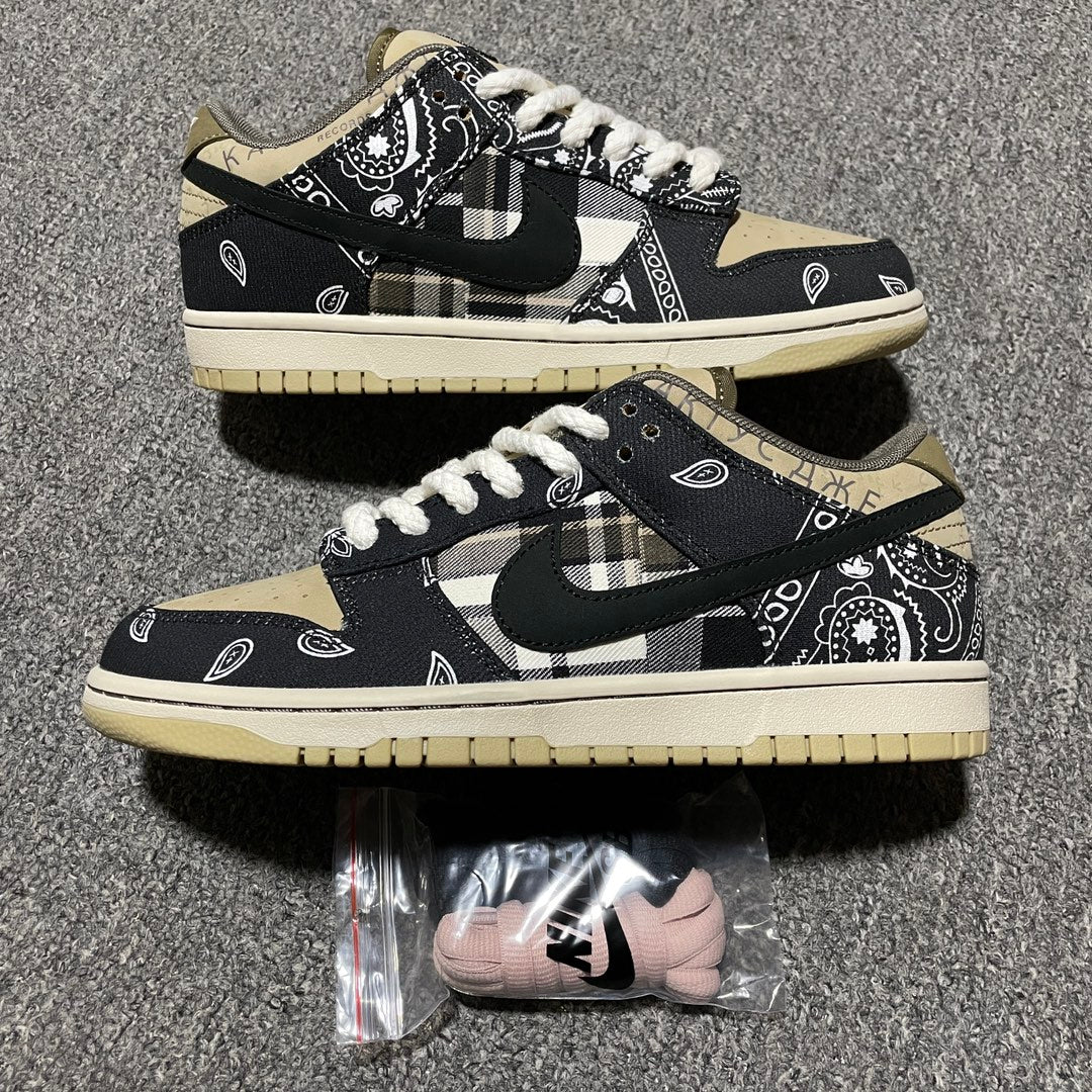 SB Dunk Low Travis Scott Cactus Jack - Image 9
