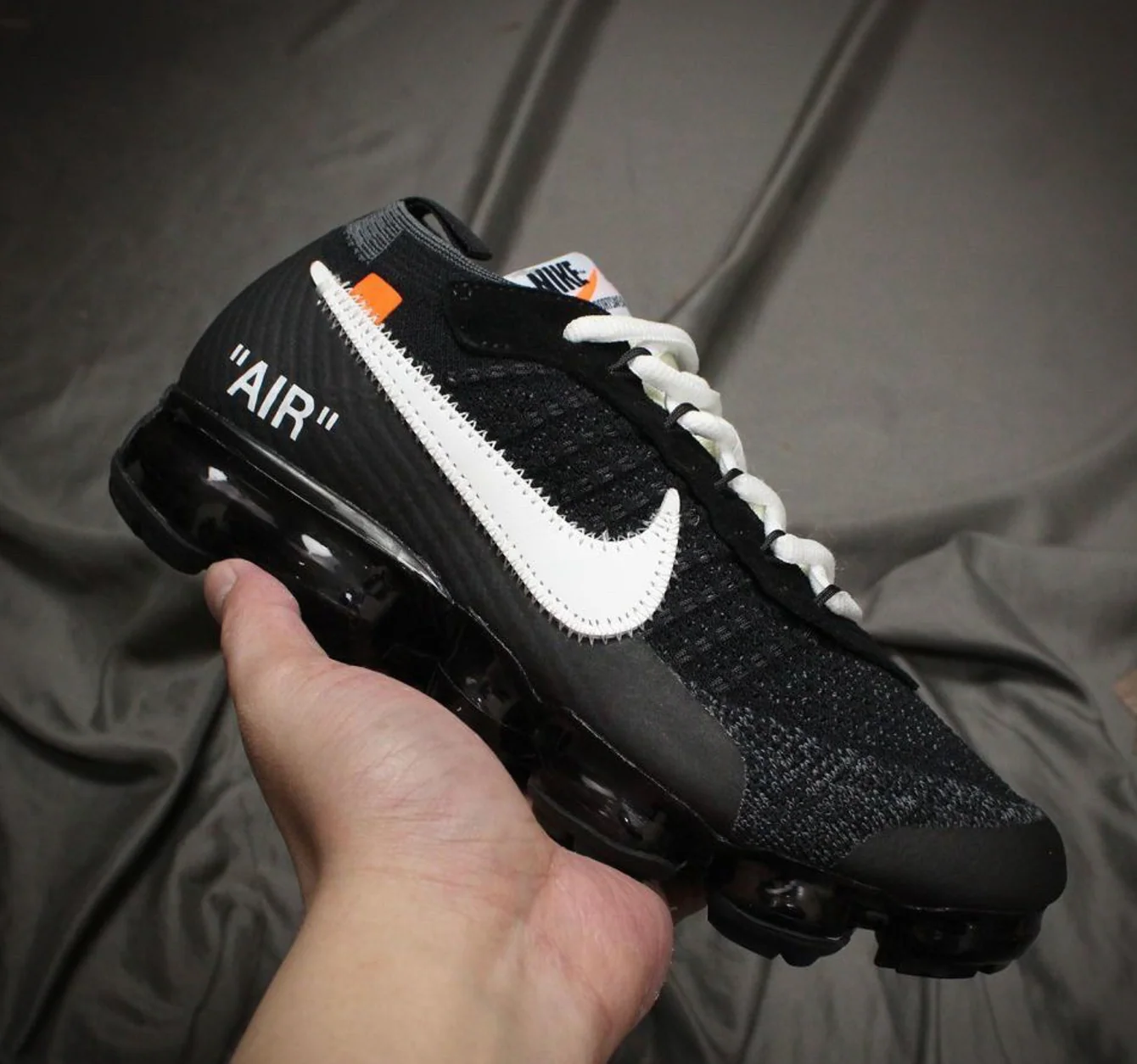 Vapourmax x OW "THE TEN" Black - Image 2