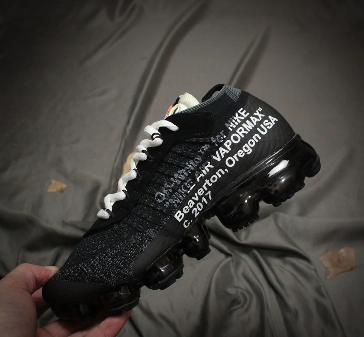 Vapourmax x OW "THE TEN" Black - Image 4