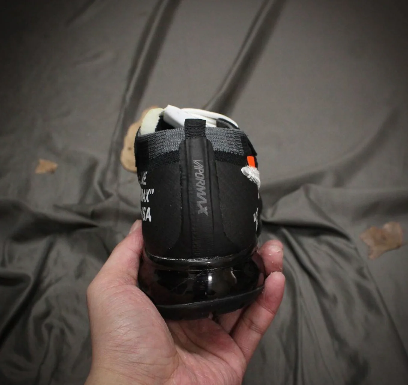 Vapourmax x OW "THE TEN" Black - Image 5