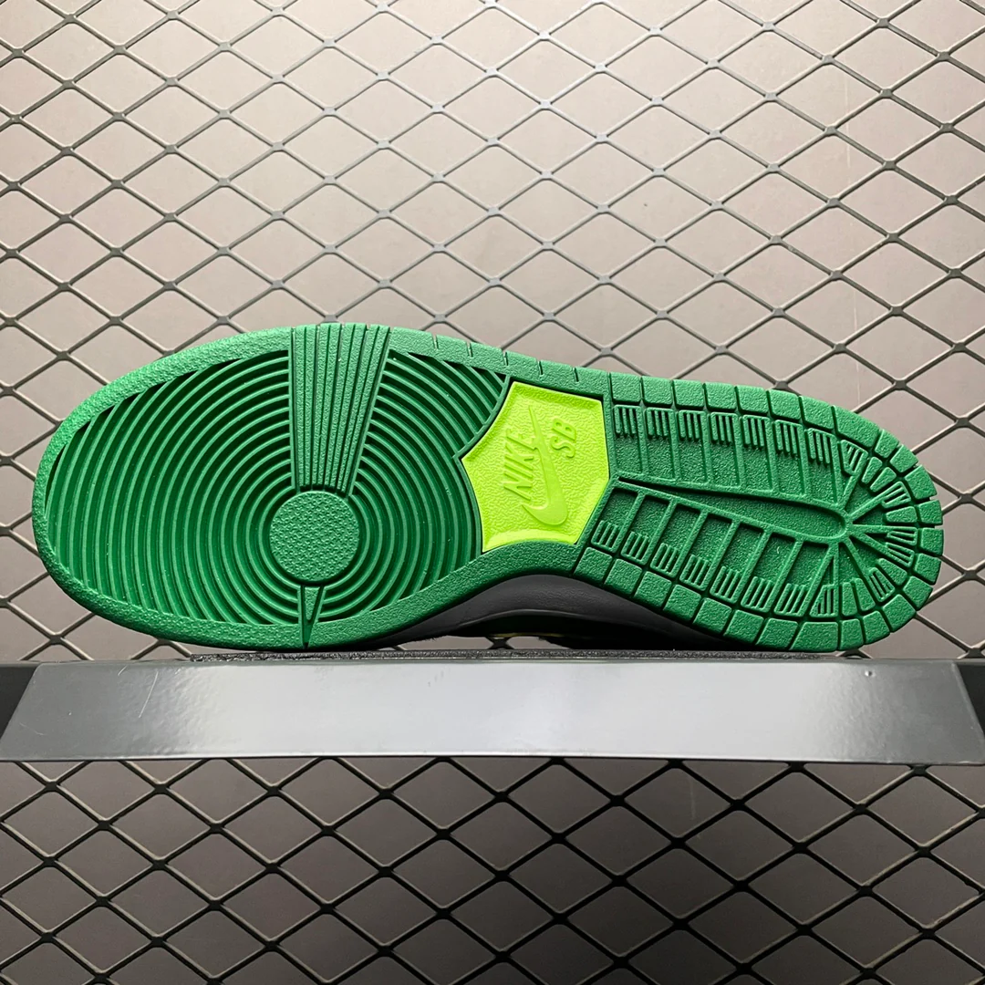 B&J SB Dunk Low Chunky Dunky - Image 6