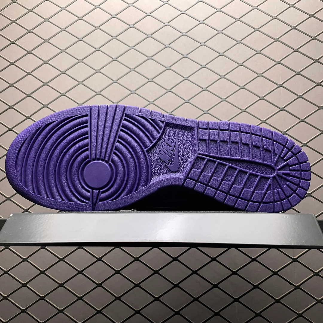 Concepts SB Dunk Low Purple Lobster (Special Box) - Image 5