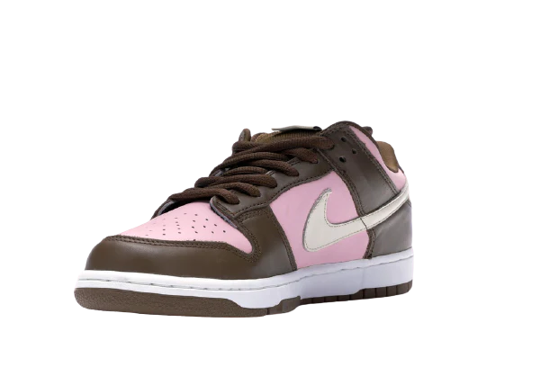 Stussy X Dunk SB Low Cherry - Image 3