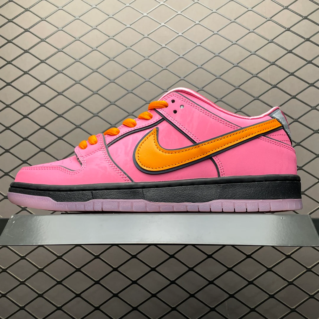 Powerpuff Girls SB Dunk Low "Blossom" - Image 2