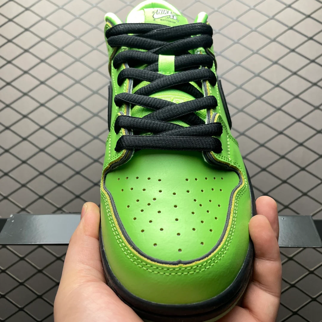 Powerpuff Girls SB Dunk Low "Buttercup" - Image 10