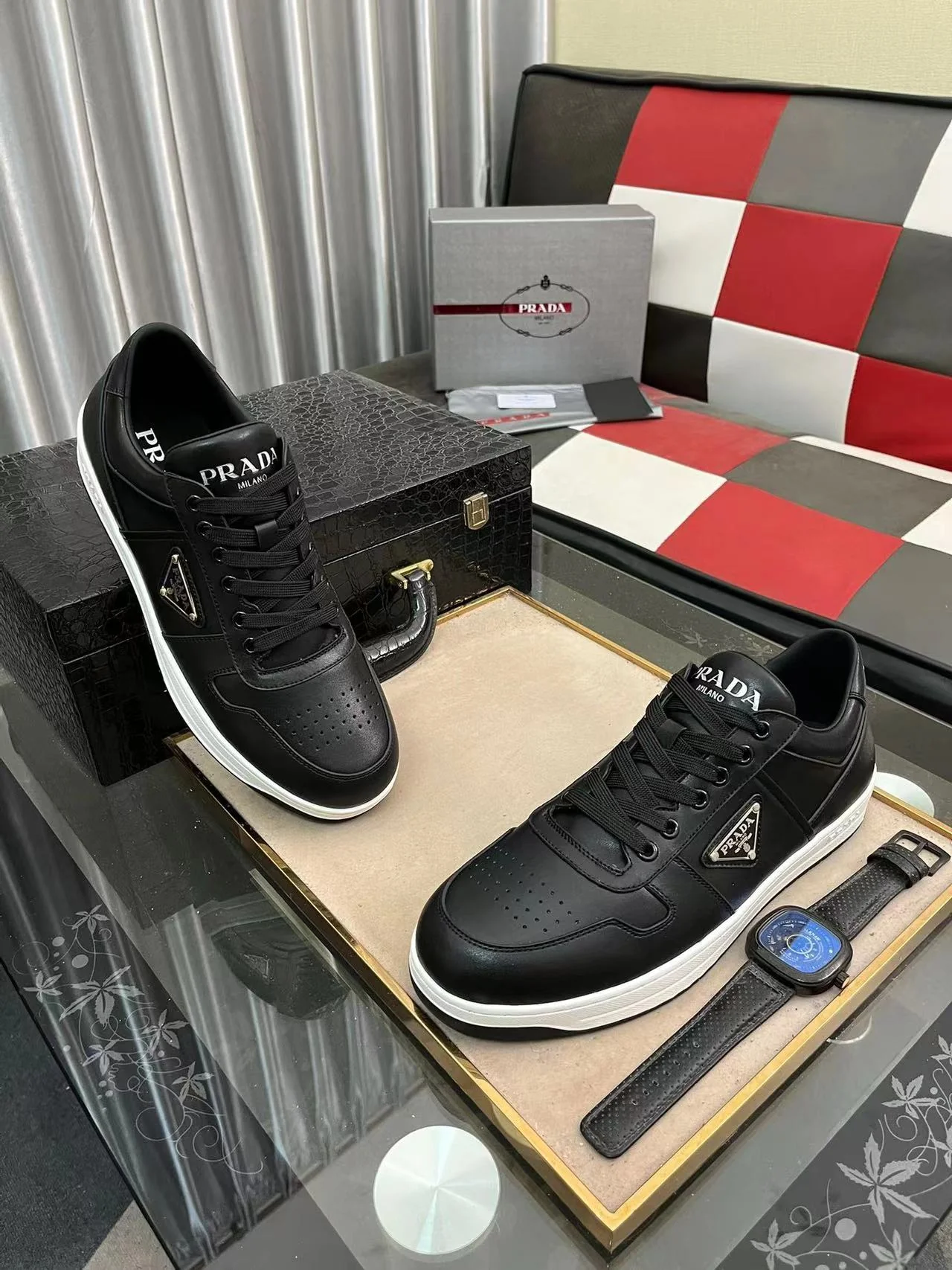 Prada Downtown Black - Image 2