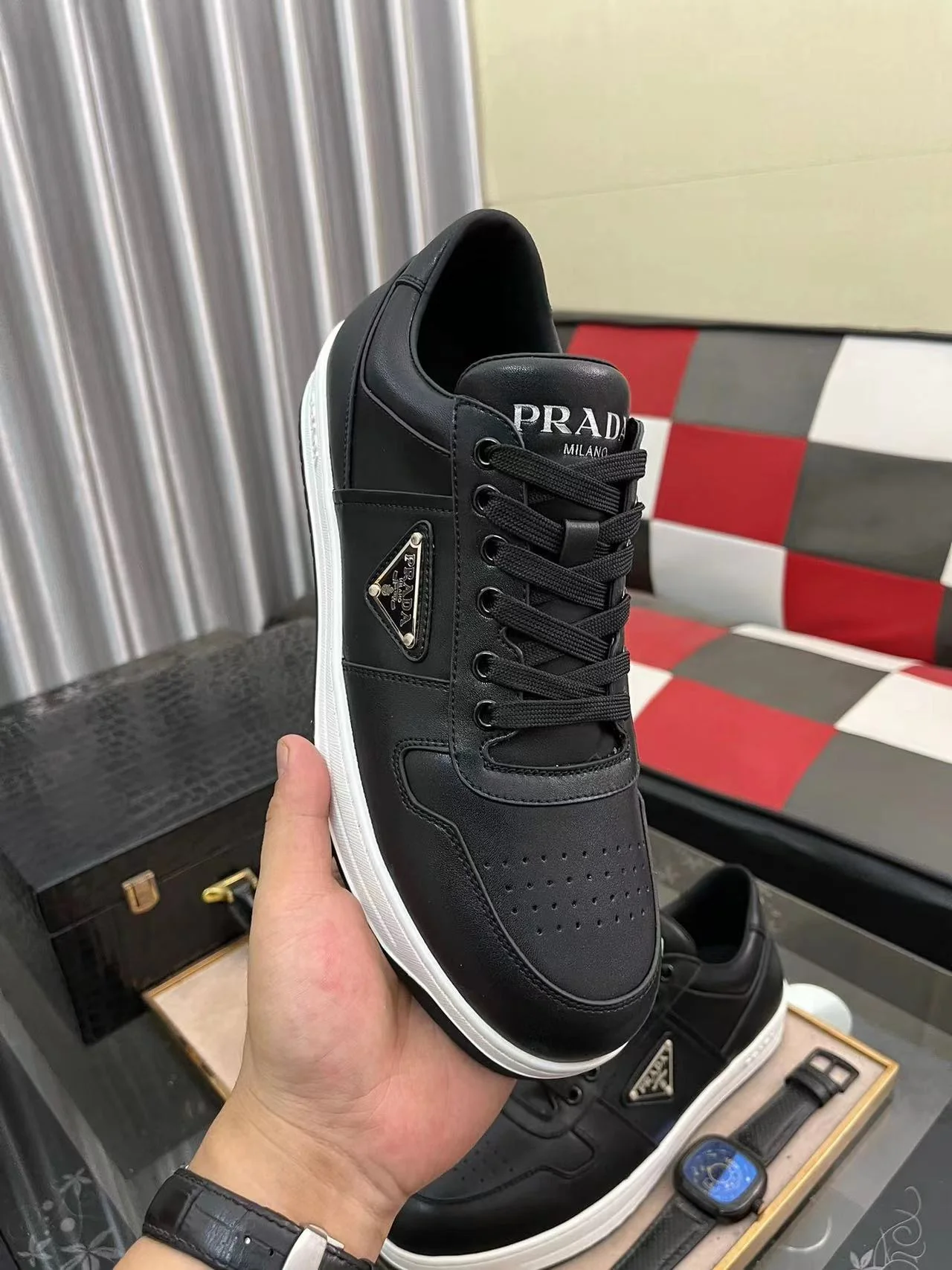 Prada Downtown Black - Image 8