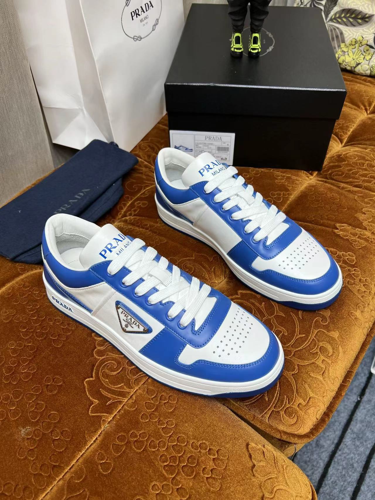 Prada Downtown Blue - Image 5