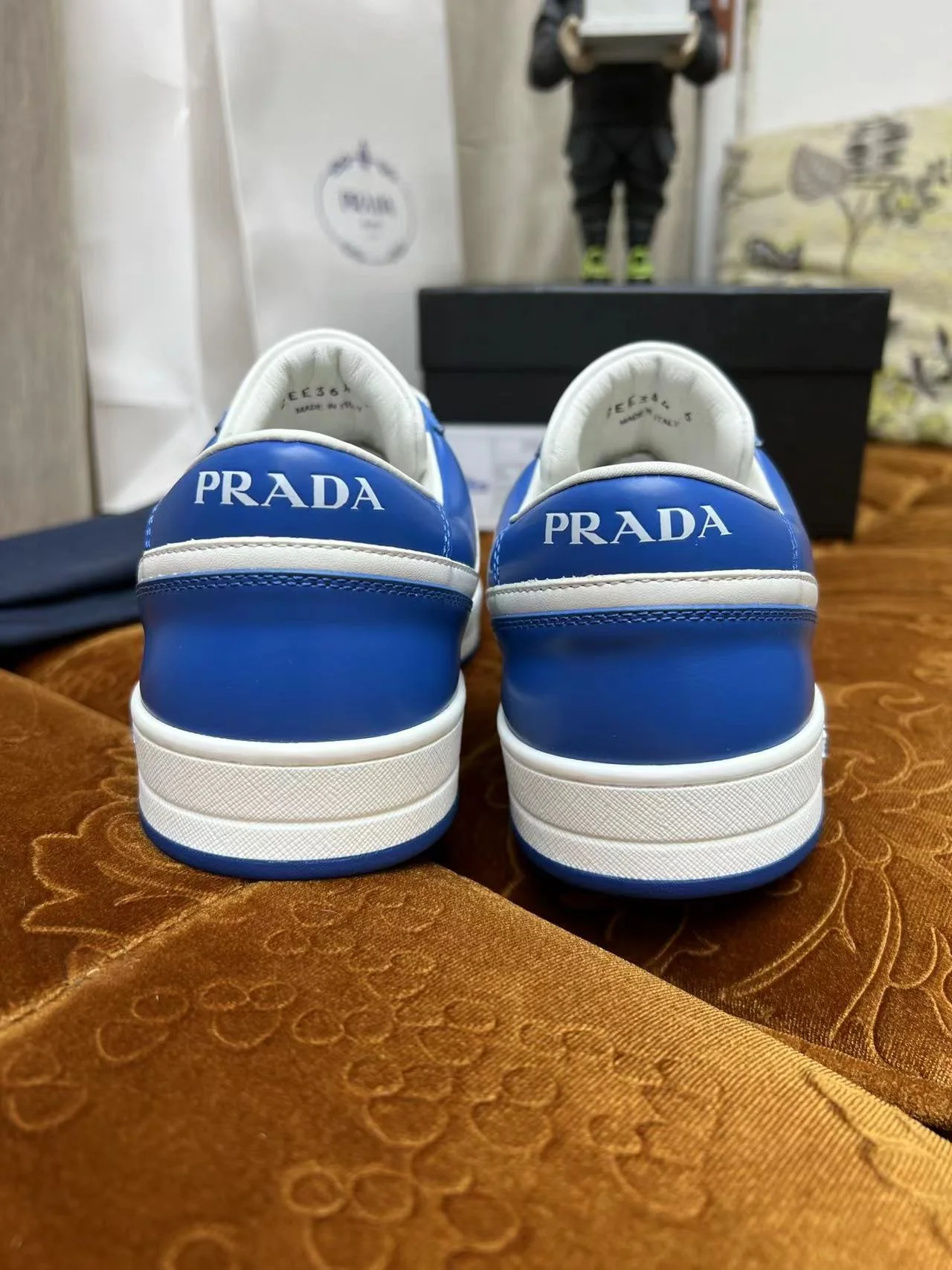 Prada Downtown Blue - Image 6