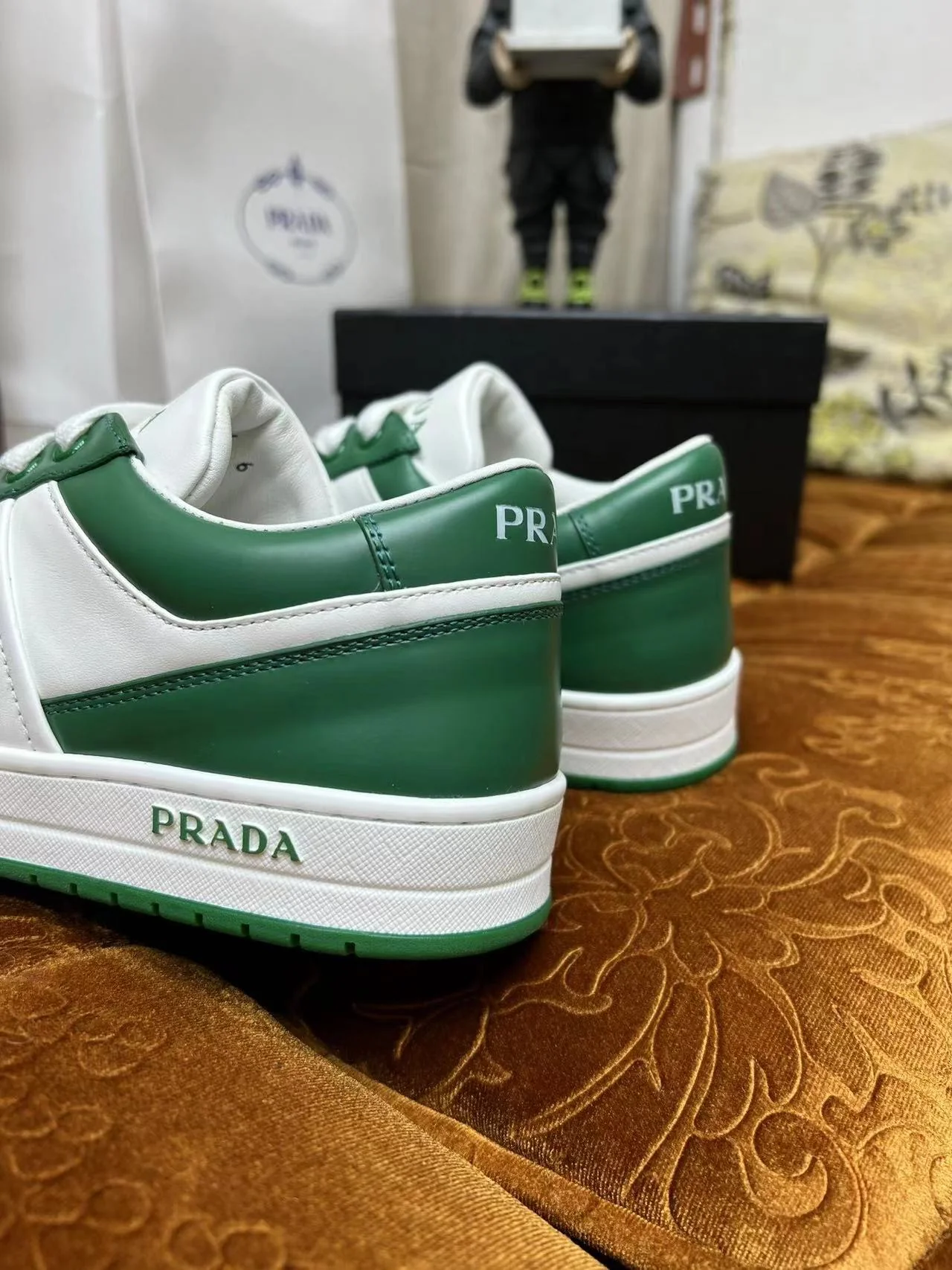 Prada Downtown Green - Image 4