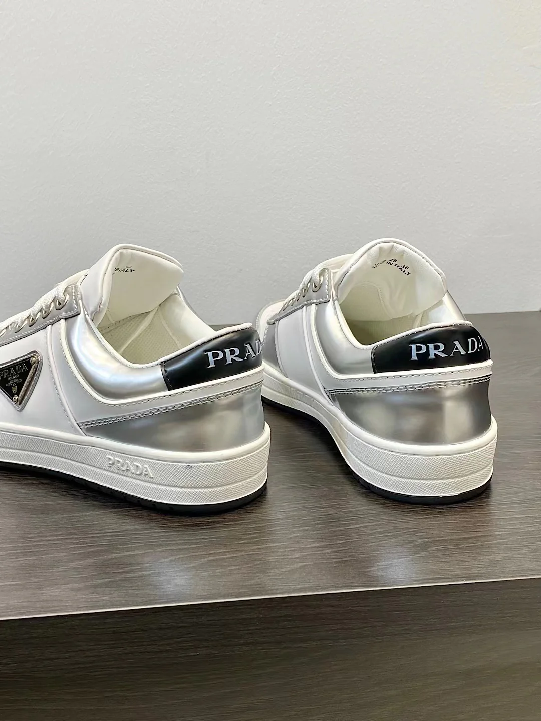 Prada Downtown Metallic Silver - Image 3