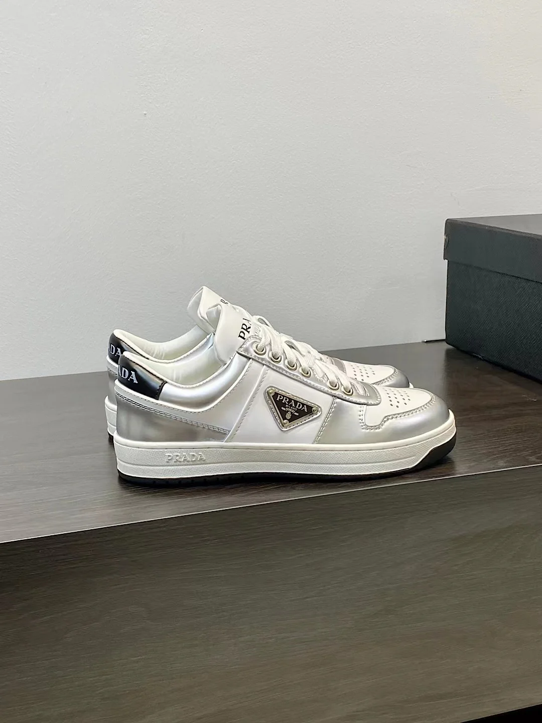 Prada Downtown Metallic Silver - Image 8