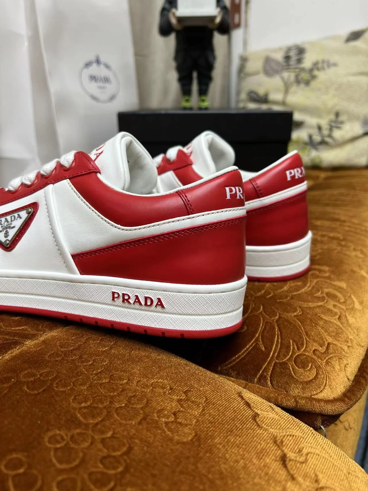 Prada Downtown Red - Image 3