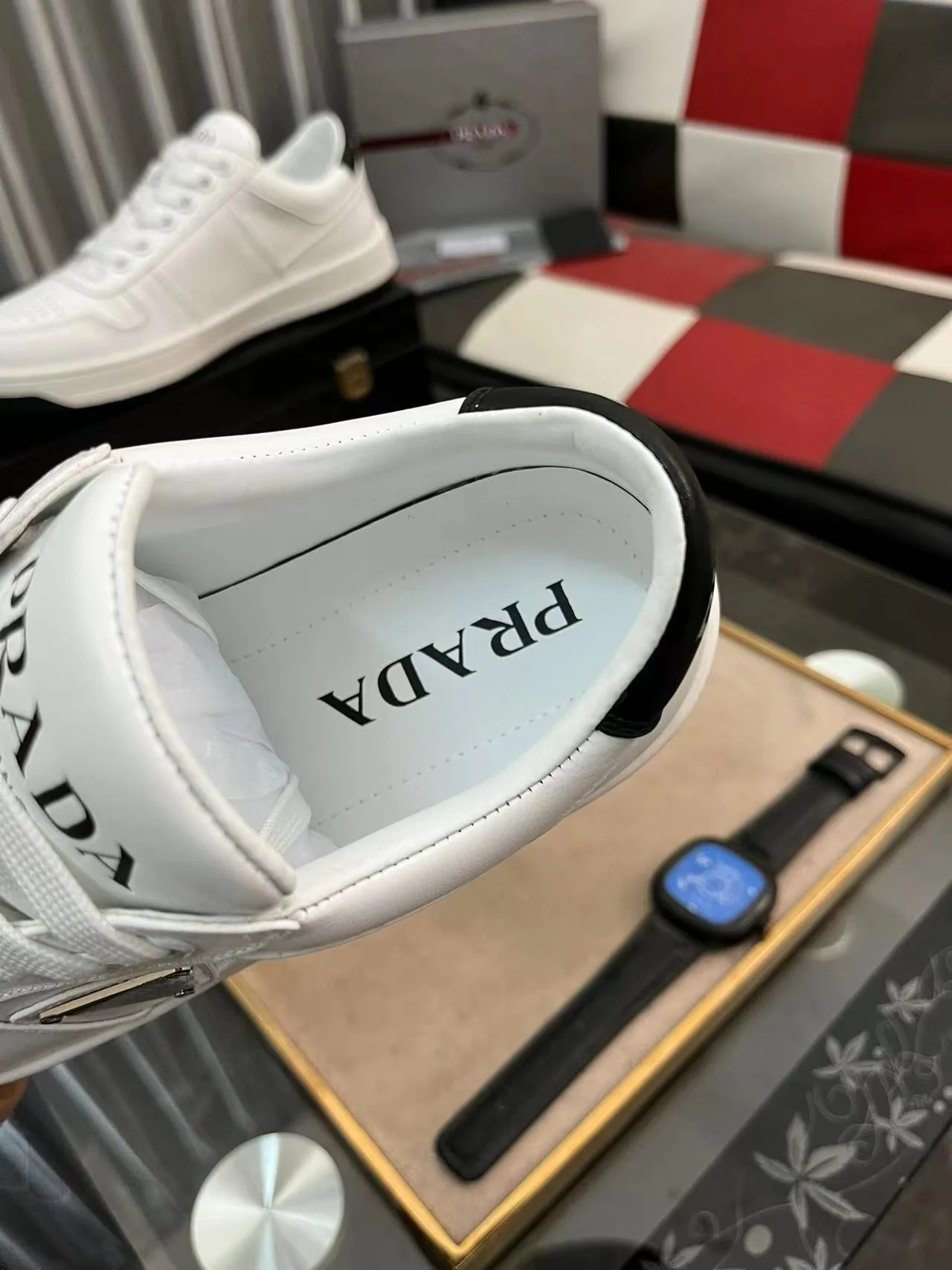 Prada Downtown White/Black - Image 4