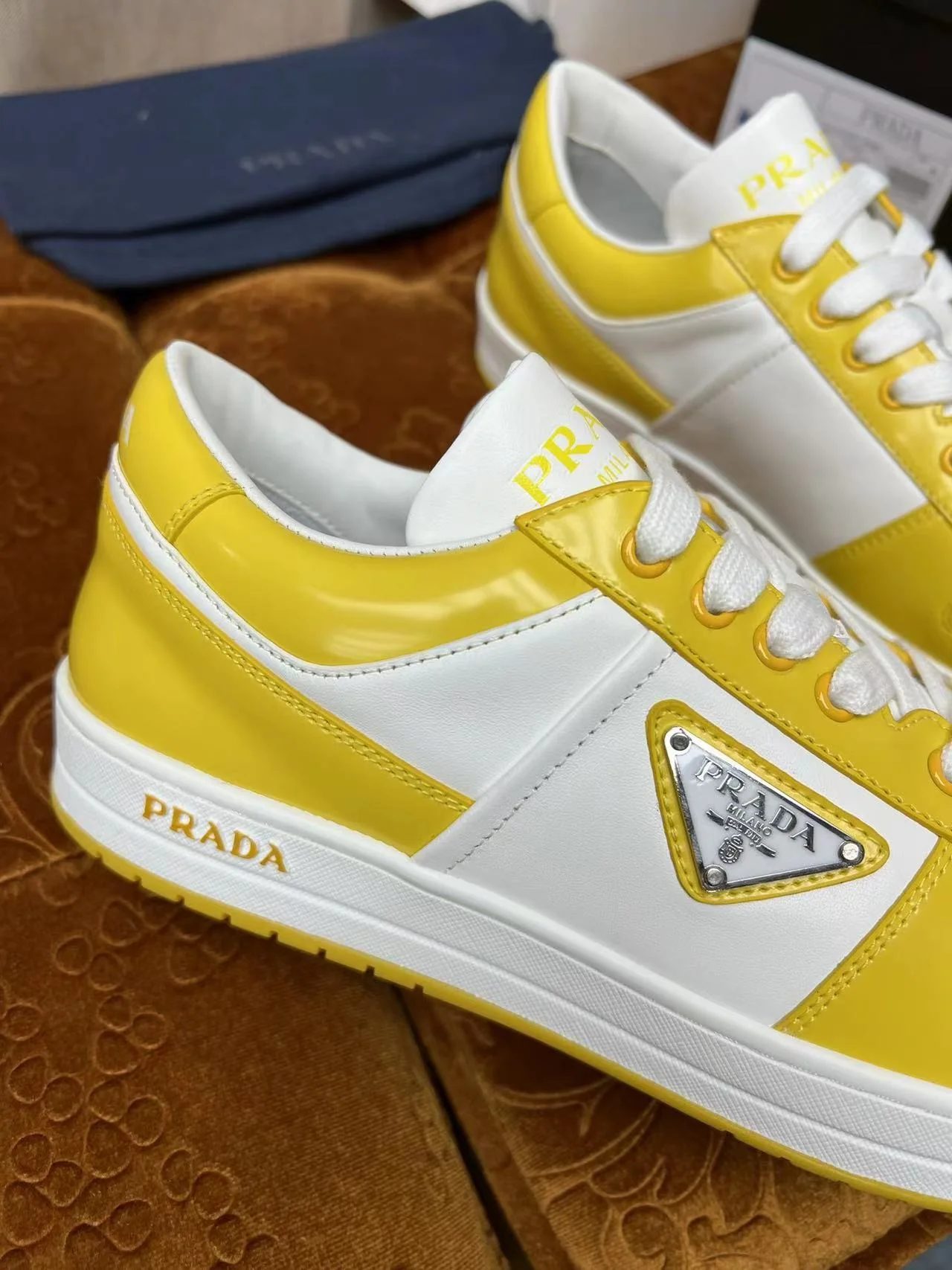 Prada Downtown Yellow - Image 3