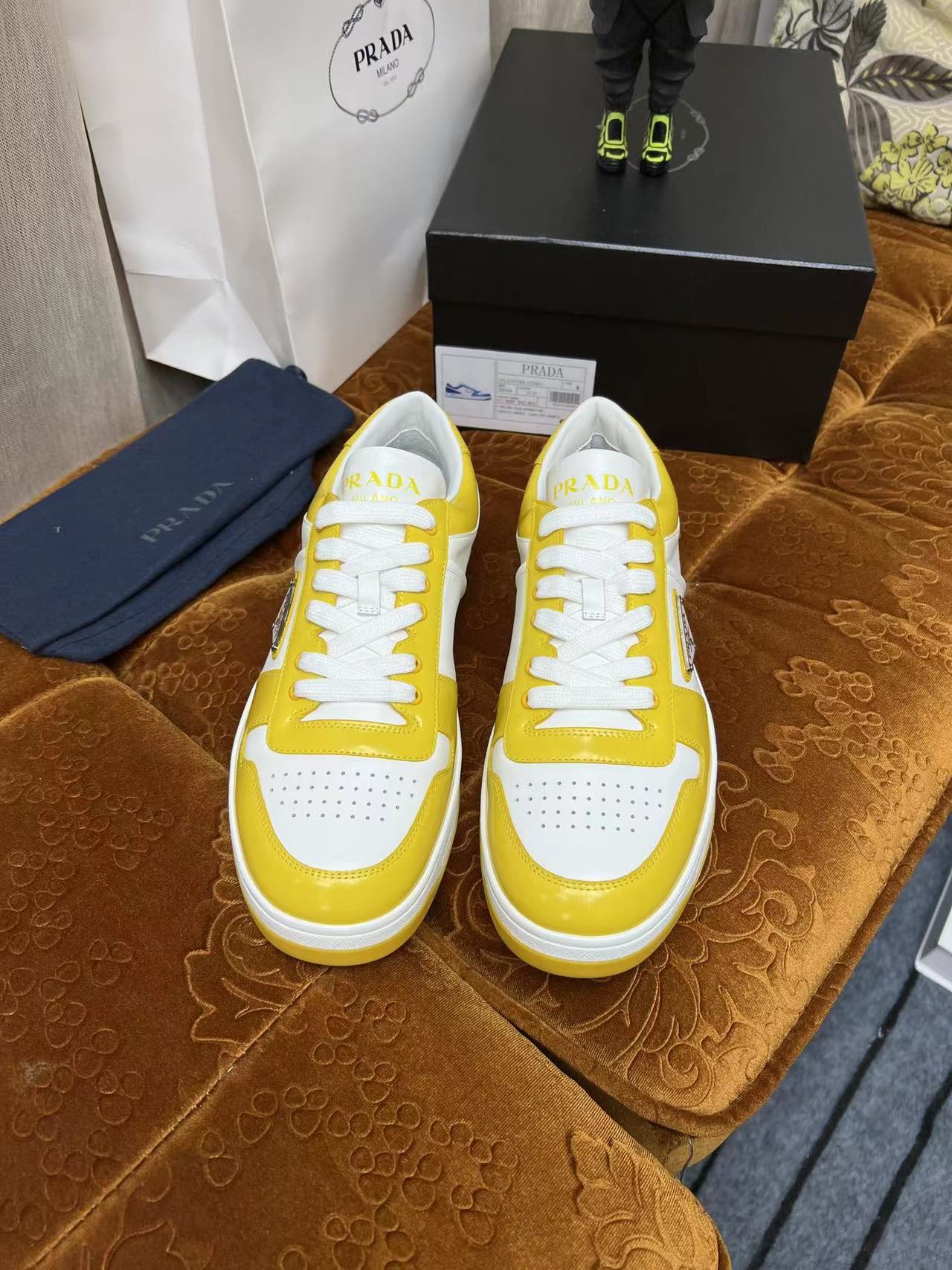 Prada Downtown Yellow - Image 8