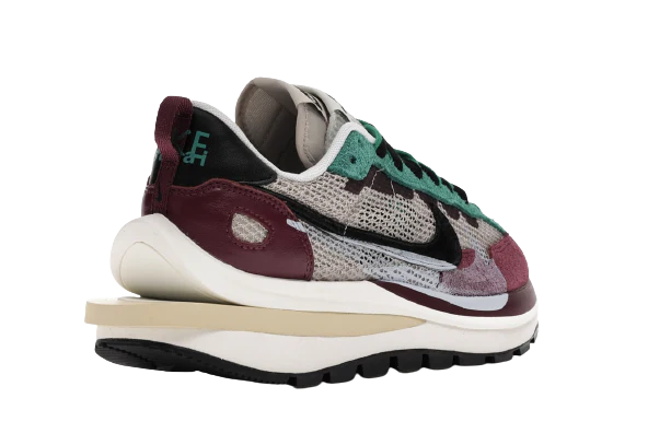 sacai  Vaporwaffle Villain Red Neptune Green - Image 5