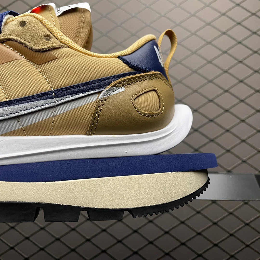 Sacai Vapor Waffle 'Sesame Blue Void' - Image 5
