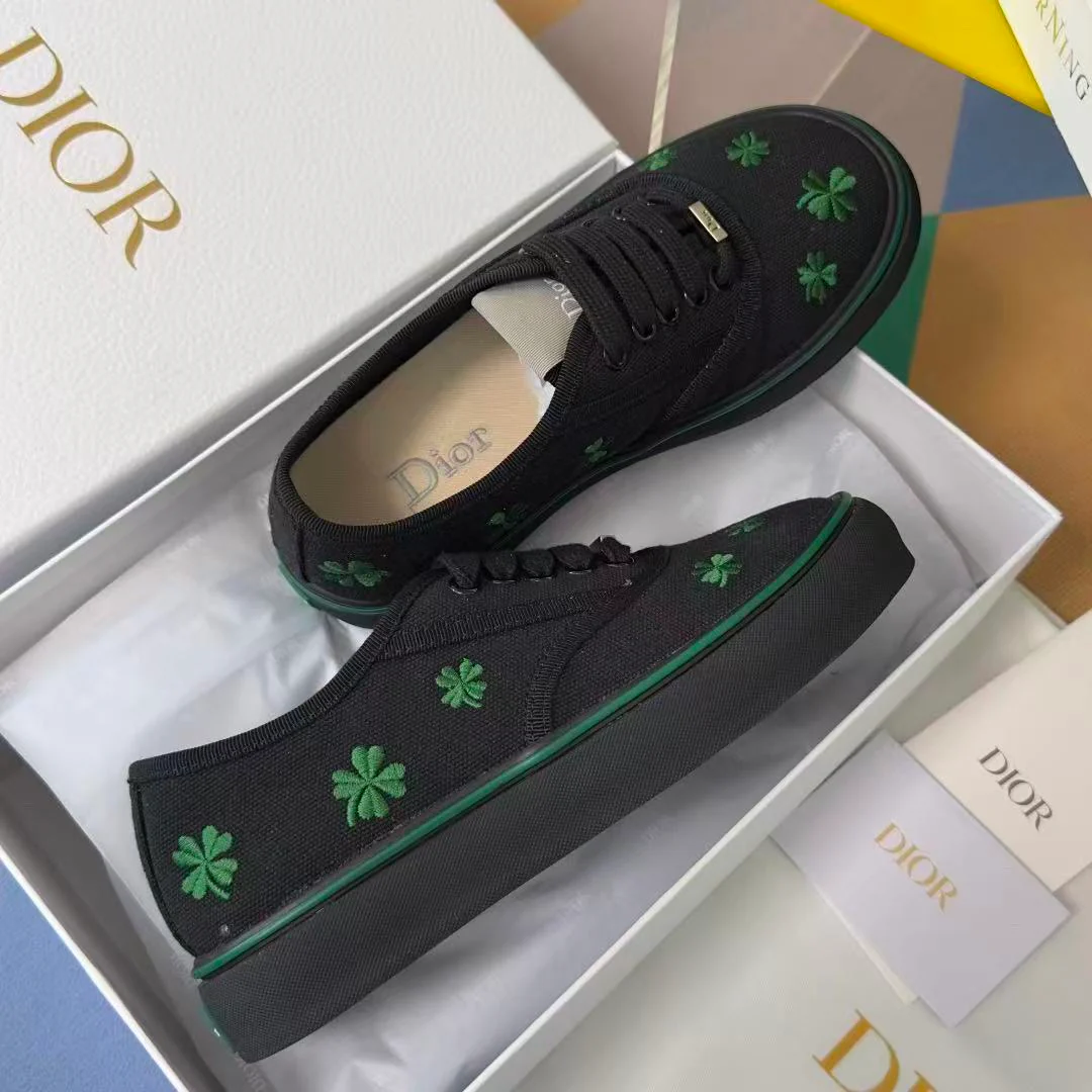 Saltwind Sneaker Clover on Black Cotton - Image 10