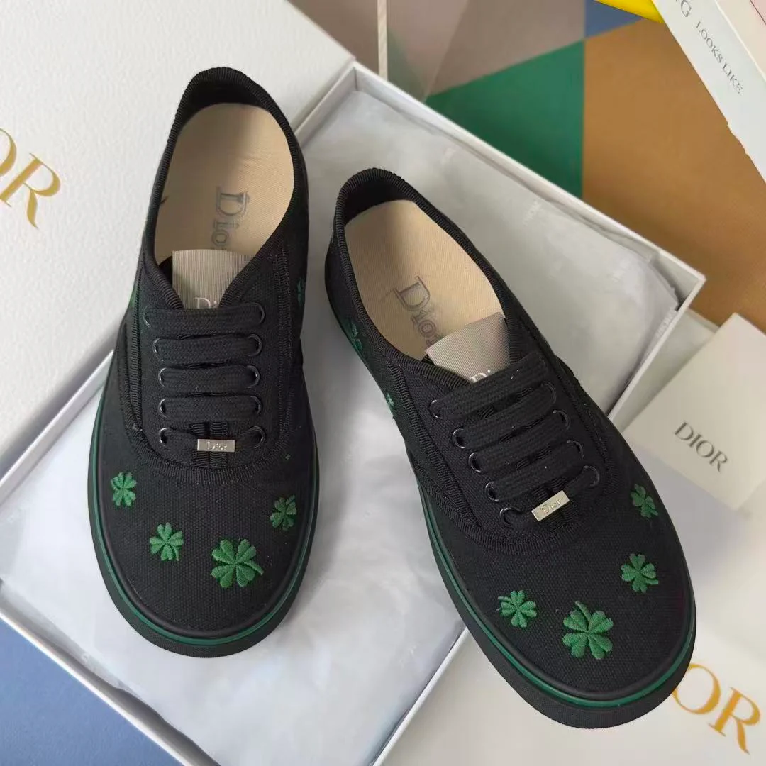 Saltwind Sneaker Clover on Black Cotton - Image 2
