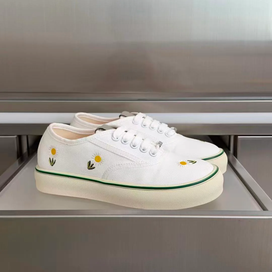 Saltwind Sneaker Daisy Motif on White Cotton - Image 3