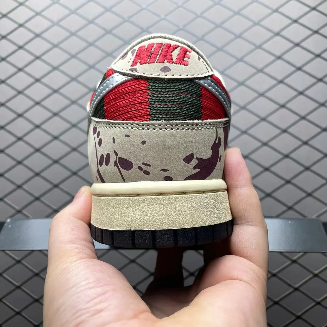 SB Dunk Low 'Freddy Krueger' - Image 3
