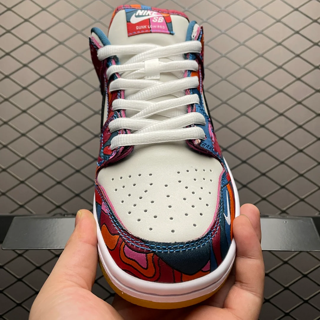 SB Dunk Parra Abstract Art (2021) - Image 9