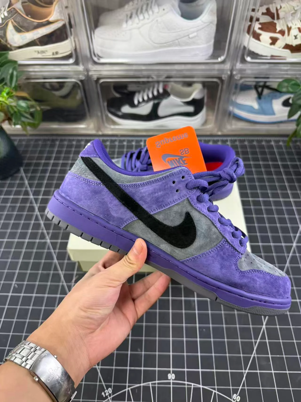 SB Dunk X Supreme Ink (2025) - Image 3