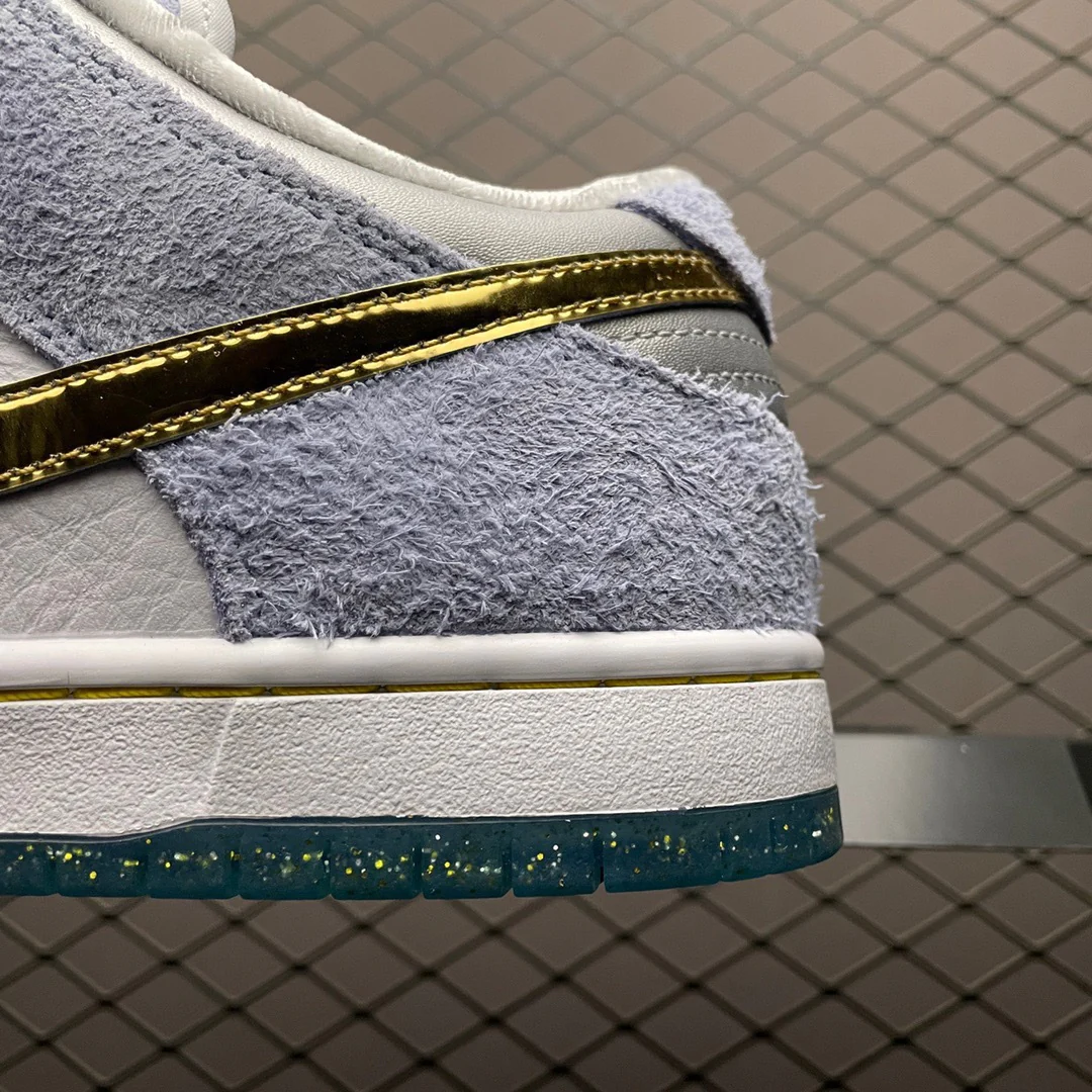 Sean Cliver X SB Dunk - Image 5