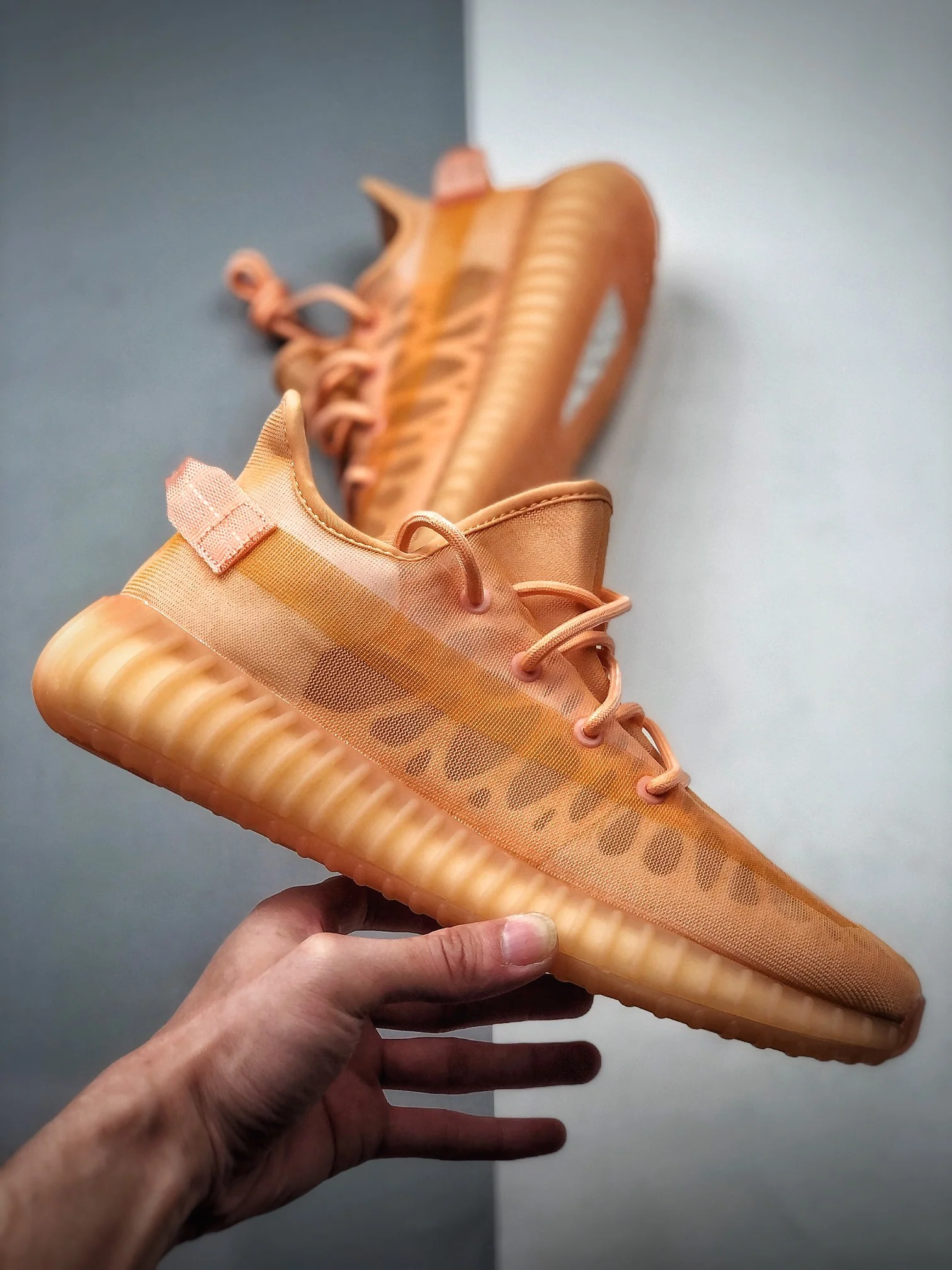 YZY 350 Mono Clay - Image 5