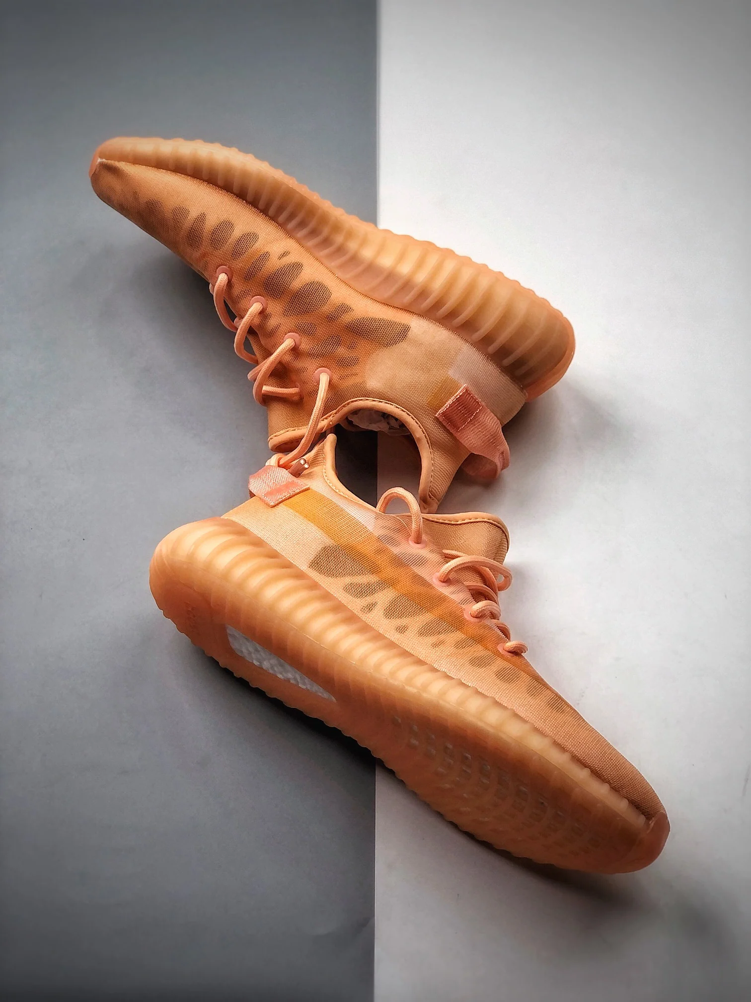 YZY 350 Mono Clay - Image 6