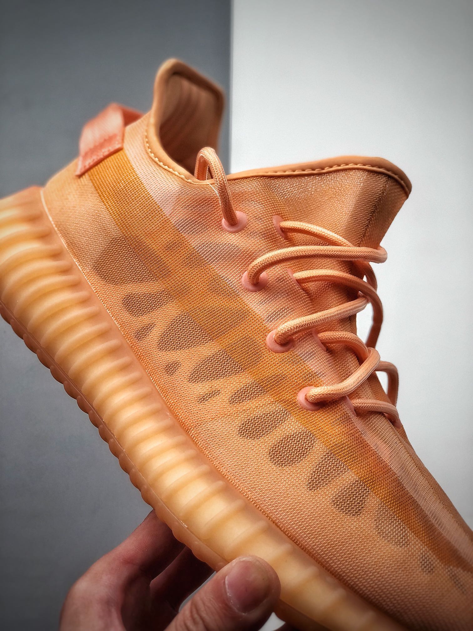 YZY 350 Mono Clay - Image 7